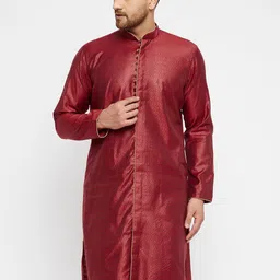 VASTRAMAY Men Maroon Solid Thread Work Jacquard Kurta-image-43