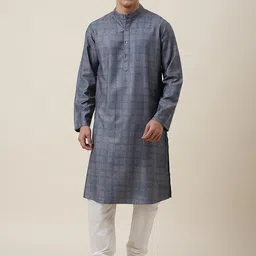 Fabindia Men Grey Geometric Printed Kurta-image-44