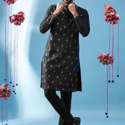KISAH Ethnic Motifs Embroidered Mandarin Collar Kurta-image-85