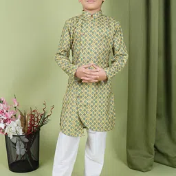 TABARD Boys Floral Printed Kurta-24