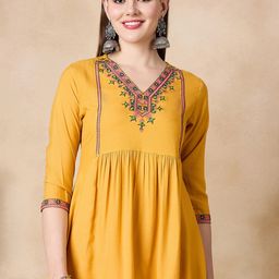Anouk Women Thread Work Kurta-33