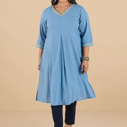 Big Hello - The Plus Life V-Neck Cotton Thread Work Kurta-picture-15