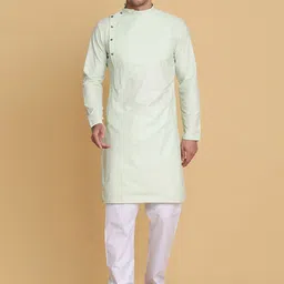 TAHVO Men Green Flared Sleeves Thread Work Kurta-57