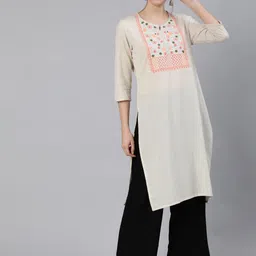 Antaran Women Off White Thread Work Kurta-picture-18