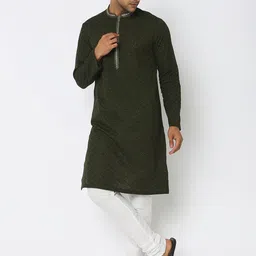 Ethnicity Geometric Embroidered Cotton Mandarin Collar Sequinned Kurta-picture-22