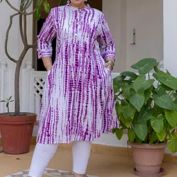 Lee Moda Women Printed Thread Work Front Slit Princess Cut A Line Kurta-image-30