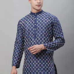 SOJANYA Men Geometric Embroidered Mandarin Collar Kurta-picture-29