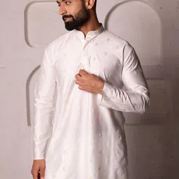 Lightpole Men Handloom Kurta image 5