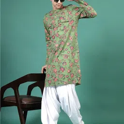 Sangria Men Floral Printed Mandarin Collar Straight Kurta-image-35