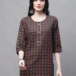 SOUNDARYA Floral Printed Pure Cotton Kurti-image-13