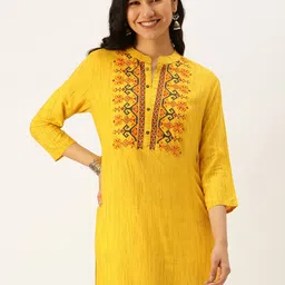 SHOWOFF Yellow Ethnic Motifs Yoke Design Thread Work Kurti-7