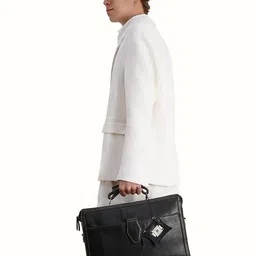 Hidesign Men Textured Leather Messenger Bag-image-81