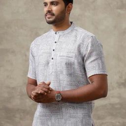 ramraj cotton Men Regular Fit Geometric print Short Kurta with Mandarin Collar image 2