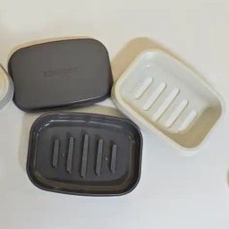 market 99 Rectangular Plastic Soap Dish With Lid  image 4