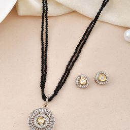 DASTOOR Gold-Plated Kundan-Studded & Beaded Jewellery Set-image-38