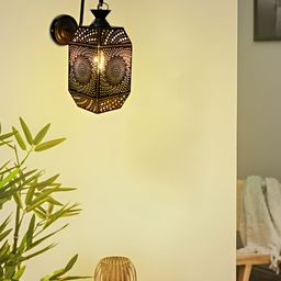 MFD HOME FURNISHING Black Metal Traditional Abstract Shaped Shaped Wall Lamp-39