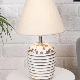 Homesake White-Toned Printed Ribbed Basket Metal Table Lamp-11