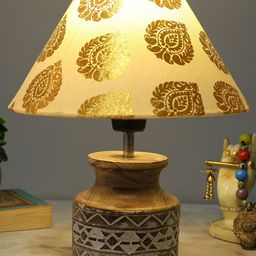 Homesake Gold-Toned & Brown Leaf Printed Fabric Shade With Textured Wooden Base Table Lamp image 4