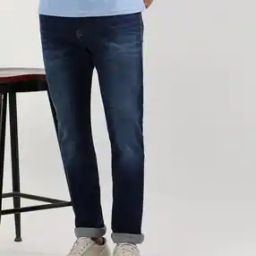 Men Lighlty Washed Relaxed Fit Jeans-image-6