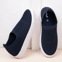 Men Slip-On Sneakers-image-60