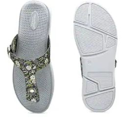 Knitted Slip-On Clogs-1