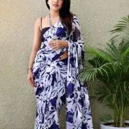 Women Floral Print Georgette Saree-image-70