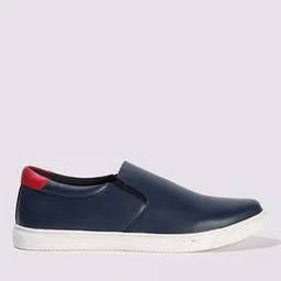 Men Slip-On Shoes-image-24
