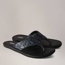 Camouflage Print Thong-Strap Sandals-image-80