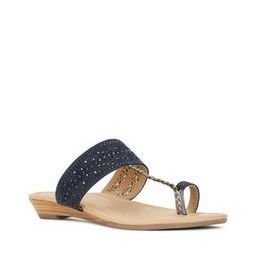 Women Embellished Ring-Toe Flat Sandals-image-50