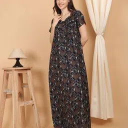 sweet dreams Women Floral Print Square-Neck Nighti-picture-33