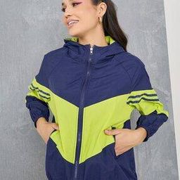 Women Colourblock Regular Fit Hooded Jacket-image-43