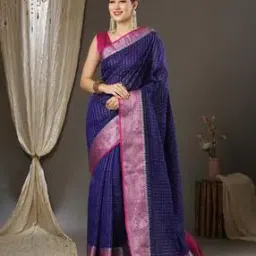 Checked Saree with Floral Woven Border-picture-11