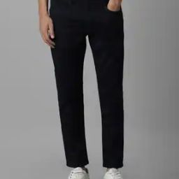 Men Low-Rise Straight Fit Jeans-image-35