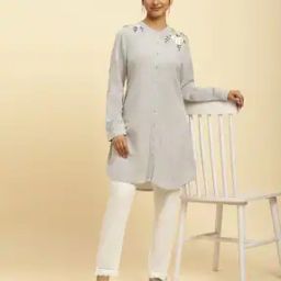 Women Embroidered Relaxed Fit Tunic-image-55