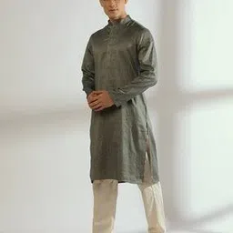 samav Self-Stripe Straight Kurta-picture-7