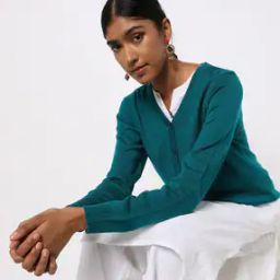 Button-Down V-neck Winter Cardigan-13