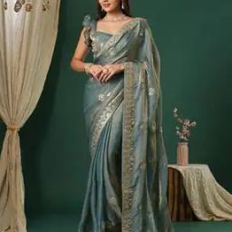 Women Traditional Saree-image-6