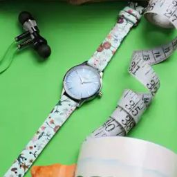Teal Dial Analogue Fashion Watch for Women-image-7
