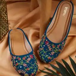 Women Embroidered Round-Toe Ballerinas-image-52