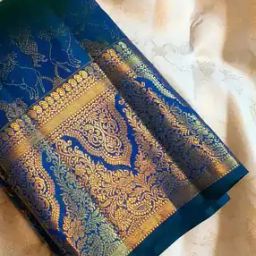 Women Floral Woven Banarasi Silk Saree-picture-42