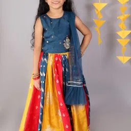 LIL DRAMA Girls Blue & Red Embellished Ready to Wear Lehenga & Choli With Dupatta-33