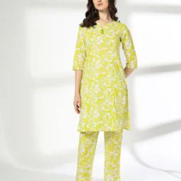 Women Paisley Print Straight Kurta with Pants-image-28