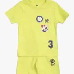 Typographic Print T-Shirt & Shorts Set-image-32