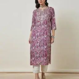 soch Women Ikat Print Round-Neck Straight Kurta-picture-19