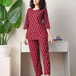 Women Floral Print Top & Pyjamas Set-image-17