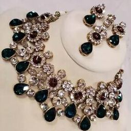 Kundan & Crystal Studded Necklace with Earrings & Mangtika Set-image-61