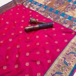 Women Traditional Saree-image-4