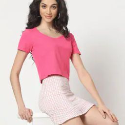 Women Ribbed V-Neck Cropped T-Shirt-image-62