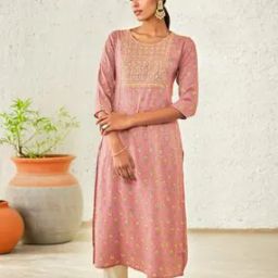 Women Floral Print Straight Kurta with Embroidered Yoke-image-4
