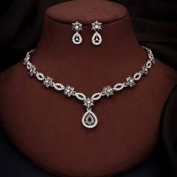 Women Stone-Studded Necklace & Earrings Set-14